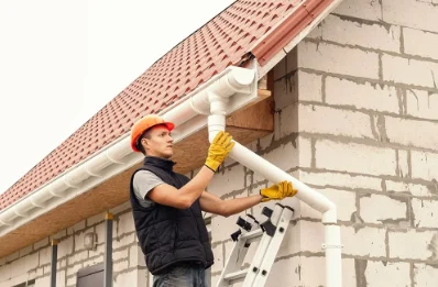 Pose et remplacement de gouttières à Hangviller